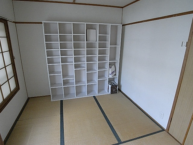 香里三井団地A78棟の洋室