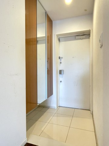 アルファステイツ下松市役所前の玄関
