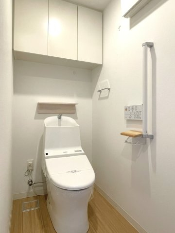 アルファステイツ下松市役所前のキッチン|室内はオールフローリングです