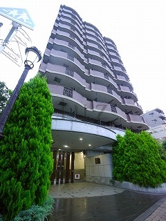 エクセル東神奈川の外観