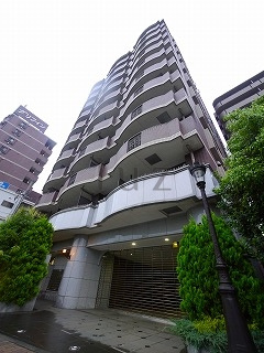 エクセル東神奈川の外観