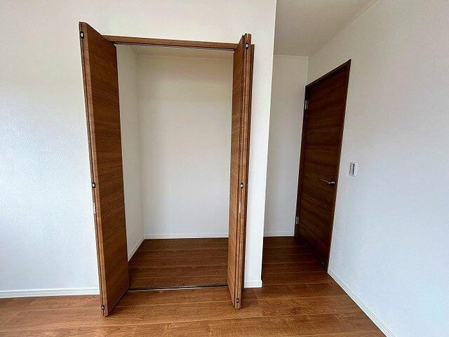 宇都宮市鶴田町　３ＬＤＫ　中古住宅の収納