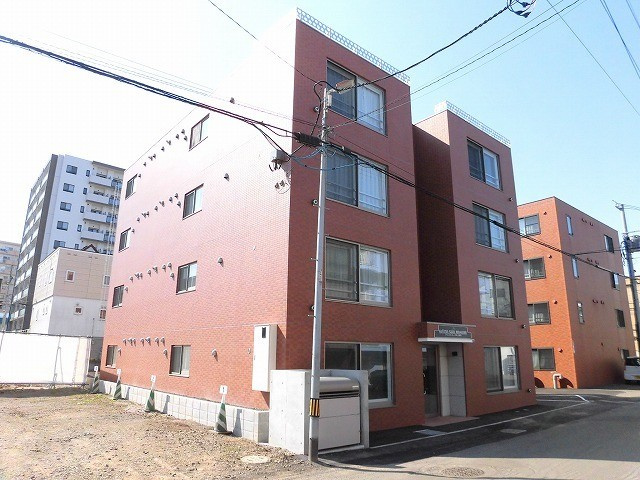 グリュックス・クレー平岸弐番館