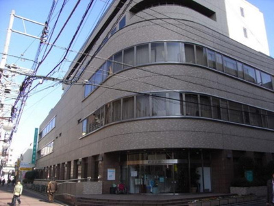 新東京病院 900m