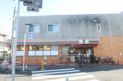 セブンイレブン松戸上本郷駅前店まで120m
