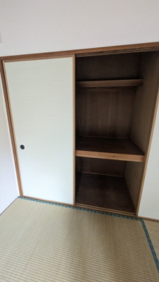 【リフォーム前の写真です】