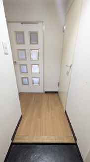 【リフォーム前の写真です】