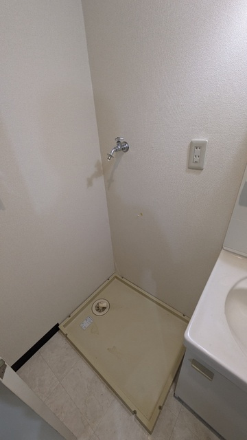 【リフォーム前の写真です】