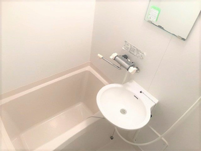 【浴室】 | レオパレスしらかた