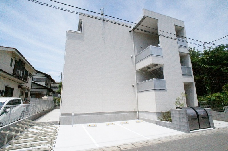 リブリ・SAKAEⅡの外観