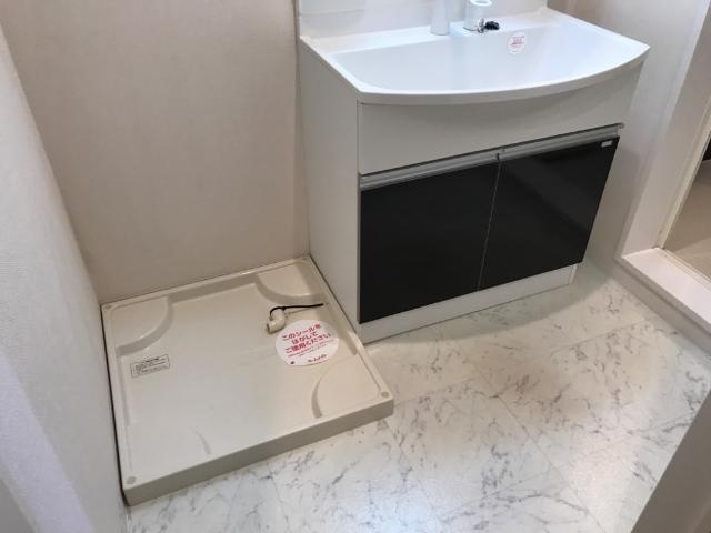 カーサ　エリザベスの洗面所|脱衣所