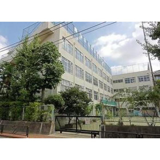 コーポ睦の周辺|小学校「文京区立大塚小学校まで218ｍ」