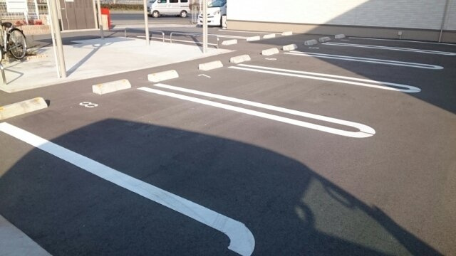 ヴィルゴの駐車場
