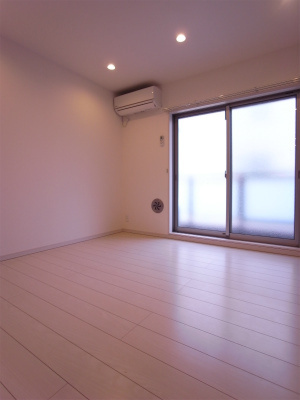 リブリ・外苑東四谷HOUSEのその他