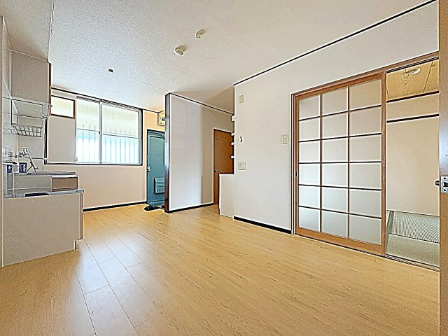 田中ビルの居間・リビング