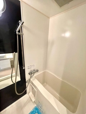【浴室】 | 新品家具付きマンション中野11(KaGood東京)