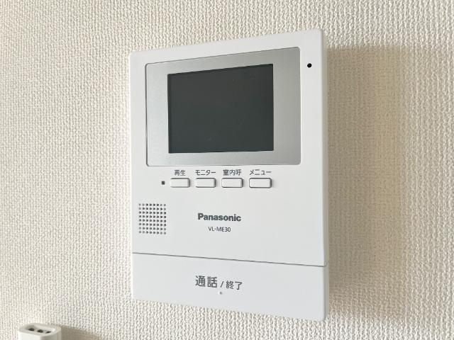 ルーチェⅡの内装|カメラ付インターホン