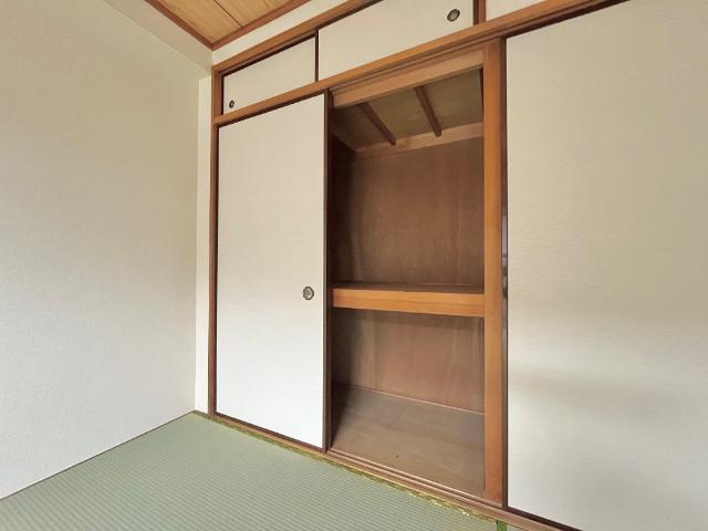 プルミエールの収納|押入れ