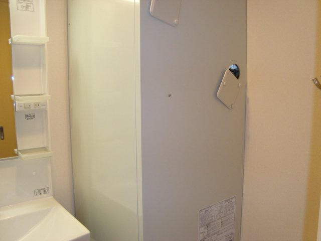 Ｋビル　富士見町ハイツのその他|電気温水器