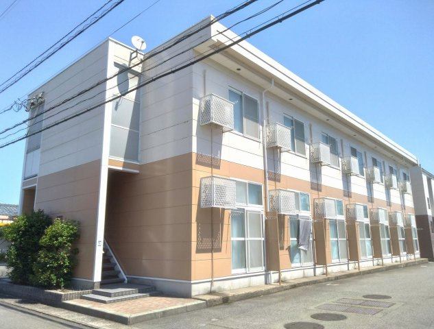 レオパレスプレミールⅡの外観