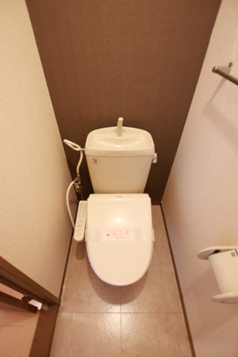 便利な洗浄機能付きのトイレ♪