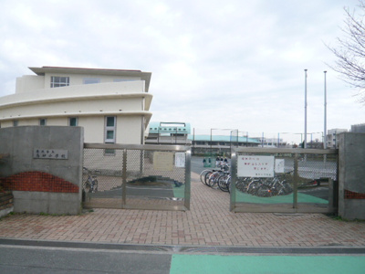 藤沢市立高砂小学校まで800ｍ