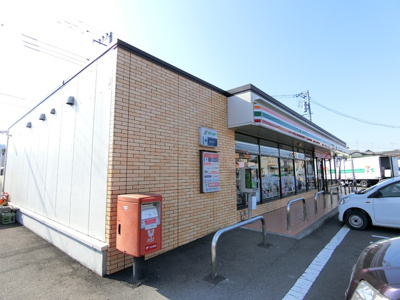 セブンイレブン愛川中津店　180ｍ