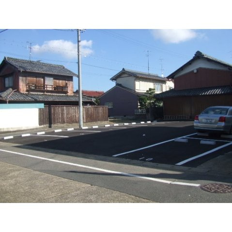 加納鉄砲町３丁目林駐車場の外観