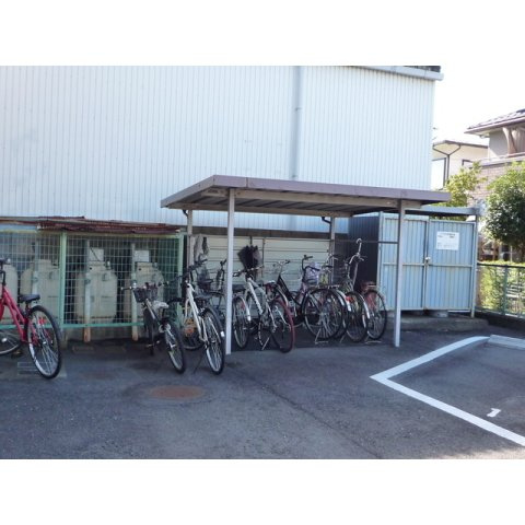 チェルシーのその他|自転車置き場