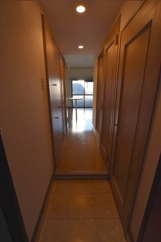 【玄関】 | モントーレ天神