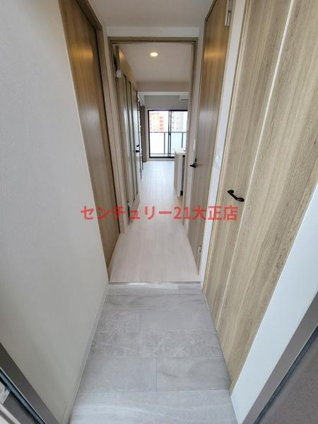 Louis Residence 弁天町の玄関|★シューズインクローゼットもあります！★