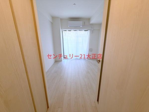 エグゼ大阪BAY CITYの居間・リビング