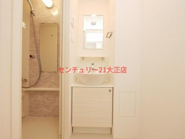 エスリード弁天町クレールの洗面所