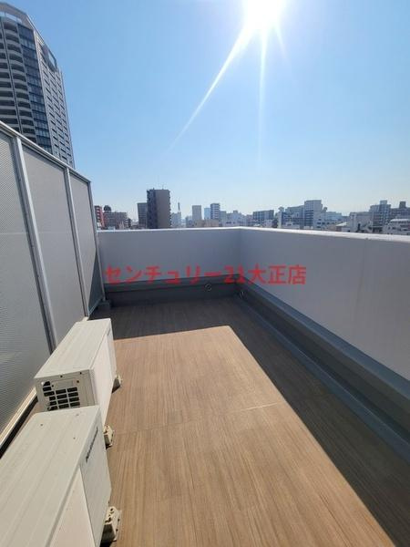 U residence 弁天町　(是空弁天)のバルコニー