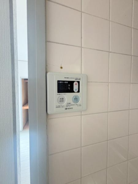 アヴァンス弁天町の浴室