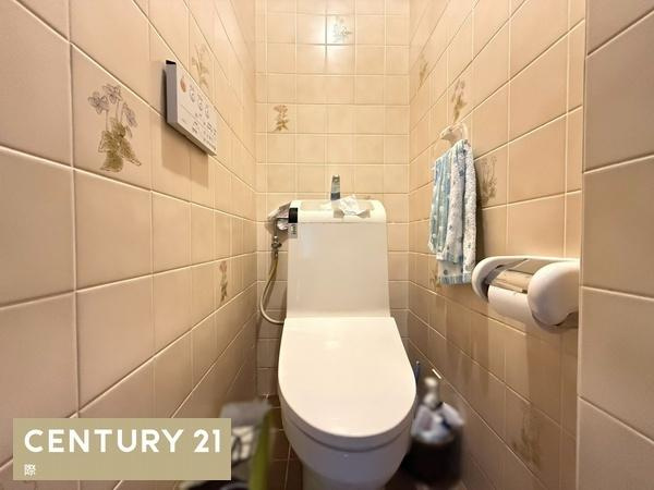和歌山市小雑賀　中古戸建のトイレ