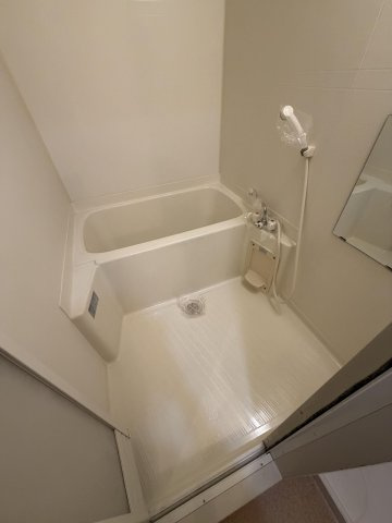 【浴室】 | ルッシェ竹下駅前