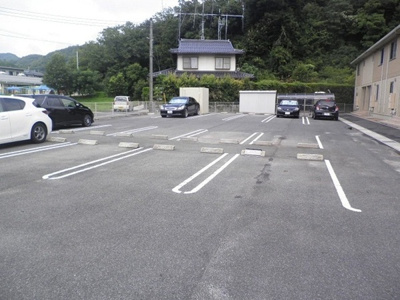 【駐車場】 | クヴェレ