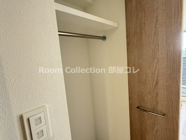 プレサンス太閤通駅前デュプルの収納|※同物件他部屋写真
反転、色違いの場合有
現況優先