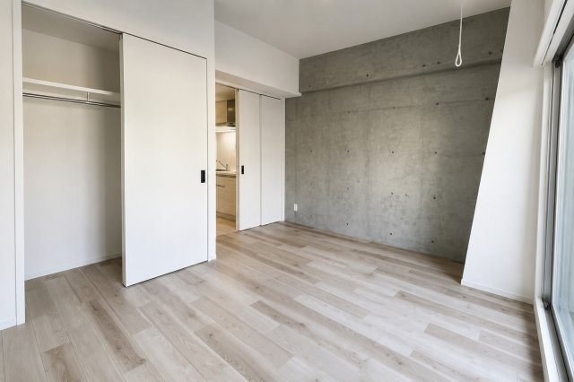 THE LOUNGE LINEAR GATEの居間・リビング|※同物件他部屋写真
反転、色違いの場合有
現況優先