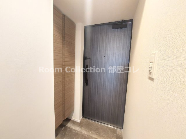 CREST TAPP金山の玄関|※同物件他部屋写真
反転、色違いの場合有
現況優先