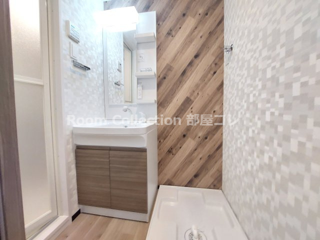 CREST TAPP金山の洗面所|※同物件他部屋写真
反転、色違いの場合有
現況優先