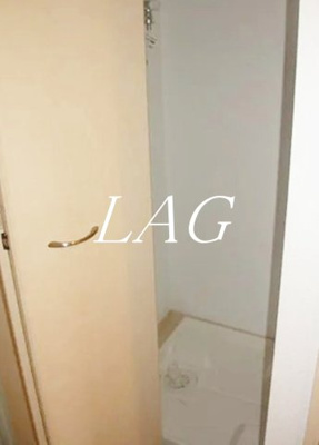 【設備】 | スカイコート南砂町第２ | 室内洗濯機置き場です。