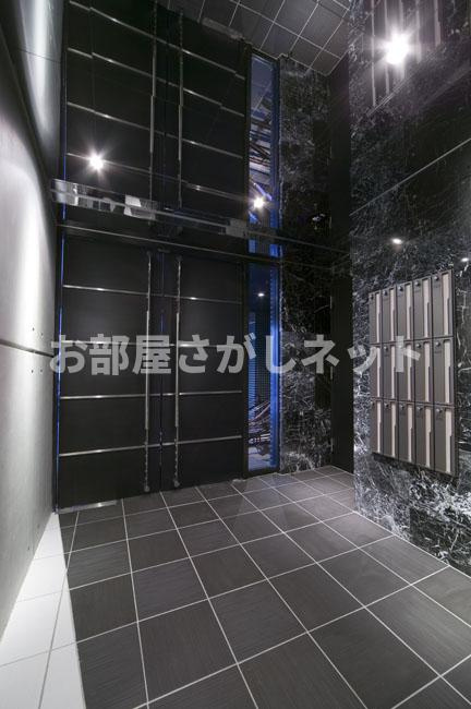 ブランノワール早稲田【おとり物件なし】#学生・社会人にオススメ！初期費用分割払いOK！のエントランス