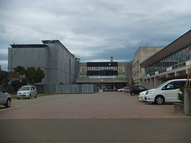 チェスタ仲町の周辺|城東中学校まで1900m