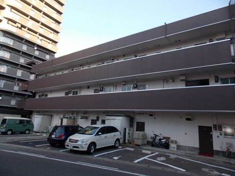 スギナミビルの外観|西面