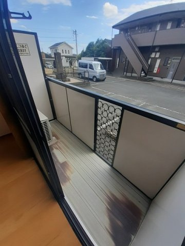 ストーンヒルズＢのバルコニー