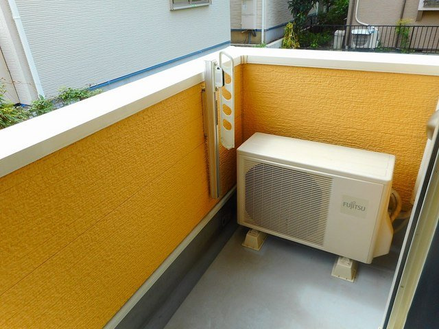 メゾン　ジュネスのバルコニー