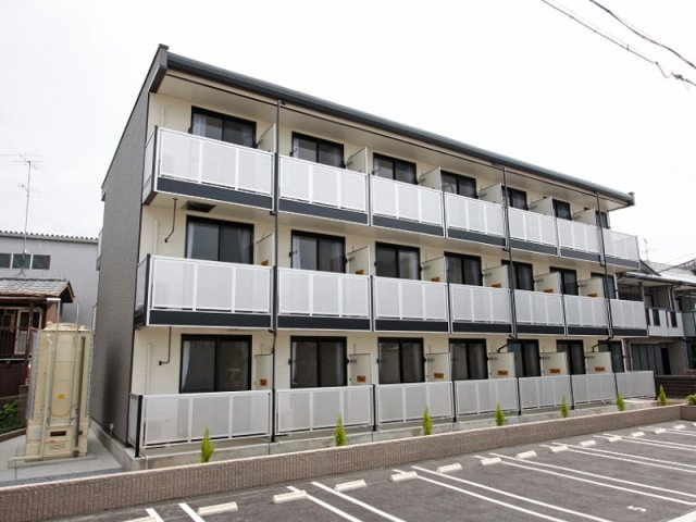 レオパレス笈瀬の外観