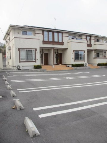ヴァンヴェ－ル吉野Ⅱの駐車場